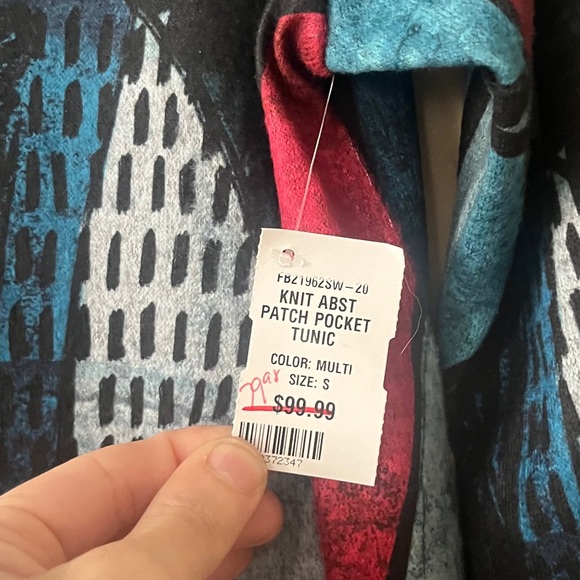 🏷️🎉🆕 nwt! • multicolor abstract geometric front button pocket tunic - Picture 11 of 17